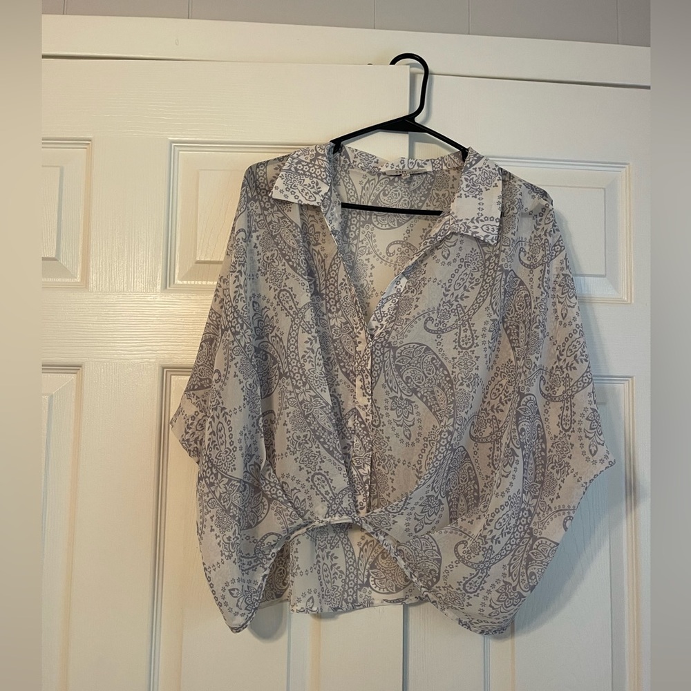 Women’s blouse